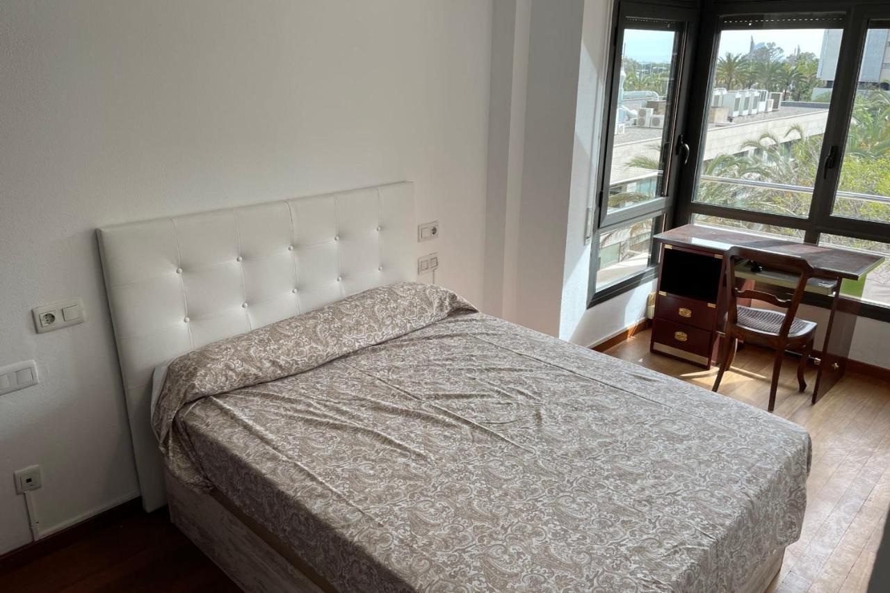 Apartment With Sea Views Next To The Beach Of Mar Bella Barcelona Exterior foto