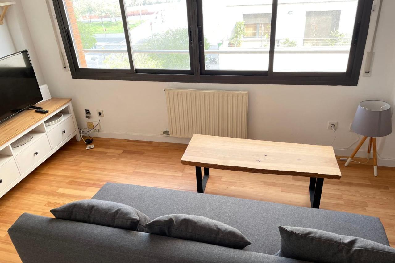 Apartment With Sea Views Next To The Beach Of Mar Bella Barcelona Exterior foto