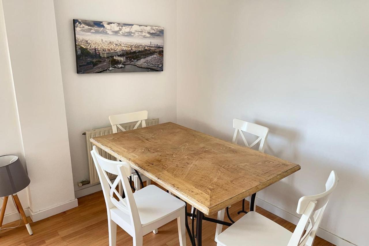 Apartment With Sea Views Next To The Beach Of Mar Bella Barcelona Exterior foto